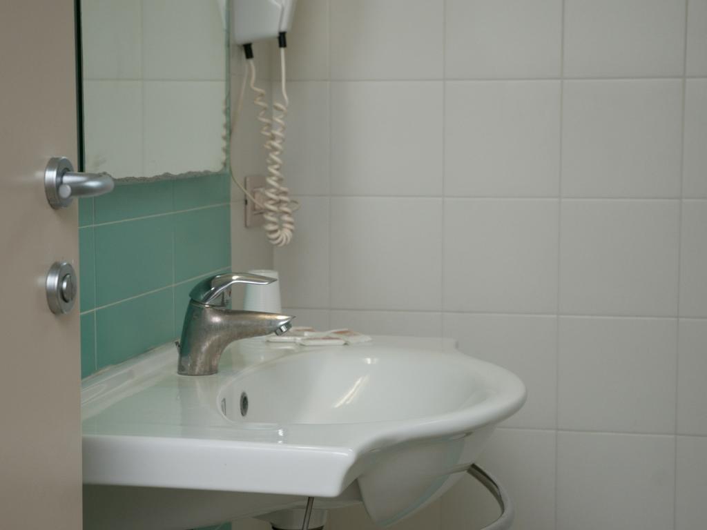Residence Art Ρίμινι Δωμάτιο φωτογραφία