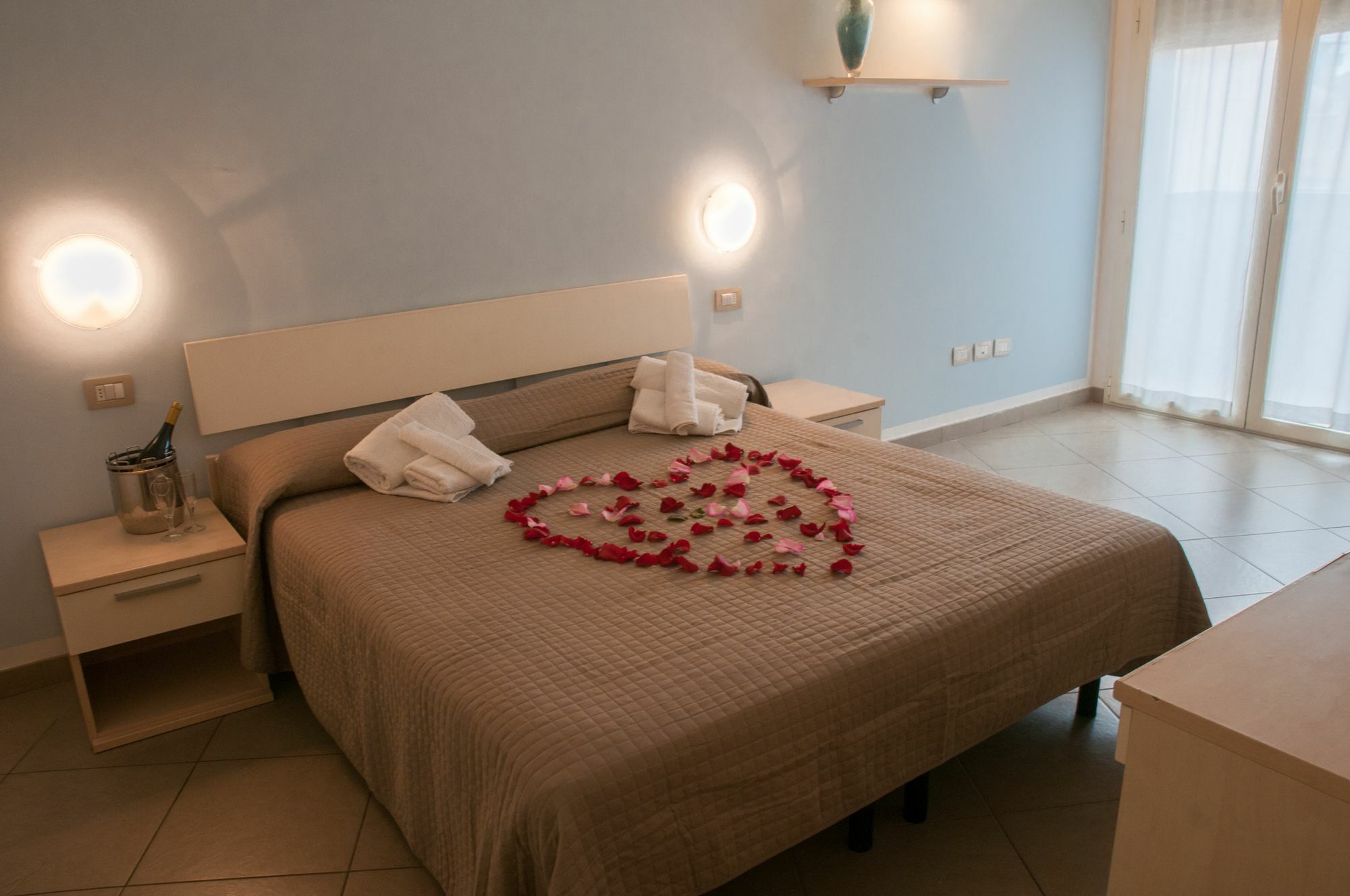 Residence Art Ρίμινι Εξωτερικό φωτογραφία